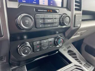 Ford F-150 2020 4x4 XLT 4dr SuperCrew 5.5 ft. SB