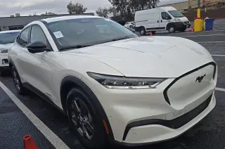 Ford Mustang Mach-E 2023 Select 4dr SUV