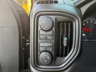 Chevrolet Silverado 1500 2024 4x4 Custom 4dr Crew Cab 5.8 ft. SB