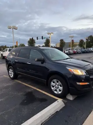 Chevrolet Traverse 2015 LS SUV de 4 puertas