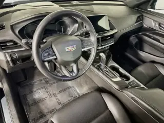 Cadillac CT4 2022 Premium Luxury 4dr Sedán