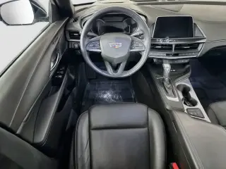 Cadillac CT4 2022 Premium Luxury 4dr Sedán