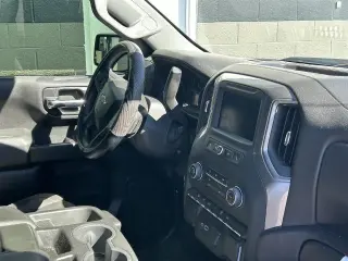 Chevrolet Silverado 1500 2024 4x2 Custom 4dr Crew Cab 5.8 ft. SB