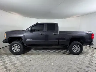 Chevrolet Silverado 2500HD 2015 4x4 LT 4dr Double Cab SB