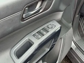 Nissan Pathfinder 2024 AWD S 4dr SUV