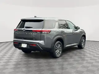 Nissan Pathfinder 2024 AWD S 4dr SUV