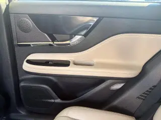 Lincoln Corsair 2026 AWD Premiere 4dr SUV
