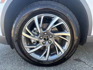 Lincoln Corsair 2026 AWD Premiere 4dr SUV