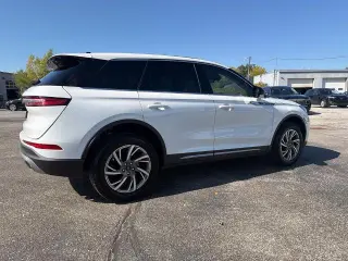 Lincoln Corsair 2023 Estándar 4puertas SUV