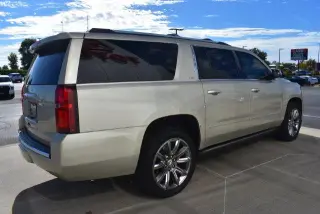 Chevrolet Suburban 2015 4x4 LTZ 4dr SUV