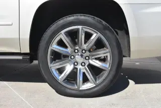 Chevrolet Suburban 2015 4x4 LTZ 4dr SUV