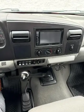 Ford F-350 Super Duty 2007 XLT 4dr Crew Cab 4WD SB