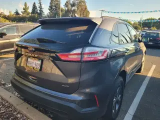 Ford Edge 2023 AWD SEL 4dr Crossover