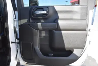 Chevrolet Silverado 2500HD 2021 4x4 Camioneta de Trabajo 4dr Cabina Crew SB