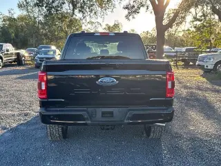 Ford F-150 2023 4x4 XLT 4dr SuperCrew 5.5 ft. SB