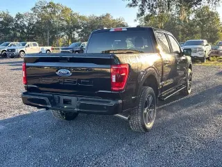 Ford F-150 2023 4x4 XLT 4dr SuperCrew 5.5 ft. SB