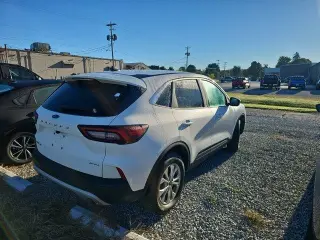 Ford Escape 2023 AWD Active 4dr SUV