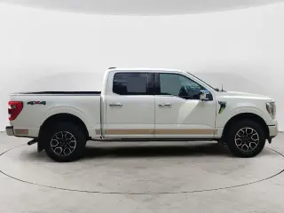 Ford F-150 2023 4x4 Lariat 4dr SuperCrew 6.5 ft. SB