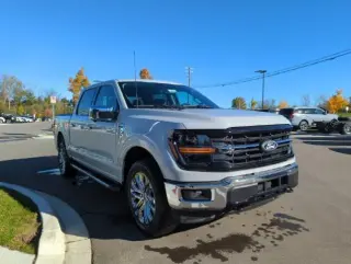 Ford F-150 2024 4x4 XLT 4puertas SuperCrew 5.5 pies SB