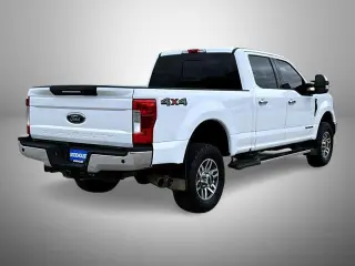 Ford F-350 Super Duty 2019 4x4 Lariat 4dr Crew Cab 6.8 ft. SB SRW Pickup