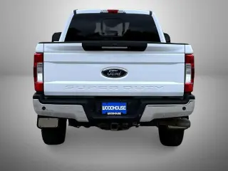 Ford F-350 Super Duty 2019 4x4 Lariat 4dr Crew Cab 6.8 ft. SB SRW Pickup