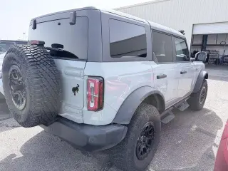 Ford Bronco 2023 4x4 Outer Banks Advanced 4dr SUV