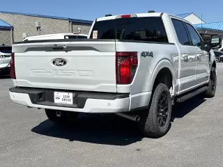 Ford F-150 2024 4x4 XLT 4dr SuperCrew 5.5 ft. SB