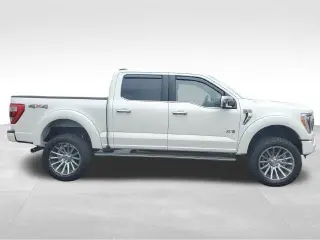 Ford F-150 2022 4x4 Platinum 4dr SuperCrew 5.5 ft. SB