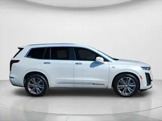 Cadillac XT6 2022 Premium Luxury 4dr SUV