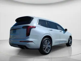 Cadillac XT6 2022 Premium Luxury 4dr SUV