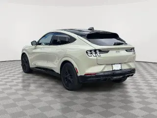 Ford Mustang Mach-E 2025 AWD GT 4dr SUV
