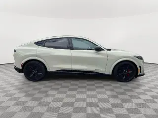 Ford Mustang Mach-E 2025 AWD GT 4dr SUV