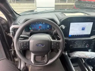 Ford F-150 2024 4x2 STX 4dr SuperCrew 5.5 ft. SB