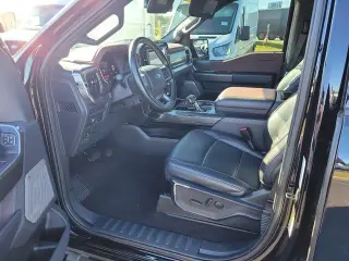 Ford F-150 2022 4x4 Lariat 4dr SuperCrew 5.5 ft. SB