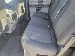 Ford F-150 2018 4x4 XL 4 puertas SuperCrew 5.5 pies. SB