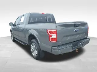 Ford F-150 2018 4x4 XLT 4dr SuperCrew 5.5 ft. SB