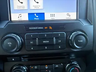 Ford F-150 2018 4x4 XL 4dr SuperCrew 5.5 ft. SB