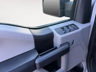 Ford F-150 2018 4x4 XL 4dr SuperCrew 5.5 ft. SB
