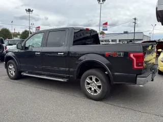 Ford F-150 2015 4x4 Lariat 4dr SuperCrew 5.5 ft. SB