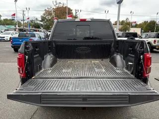 Ford F-150 2015 4x4 Lariat 4dr SuperCrew 5.5 ft. SB
