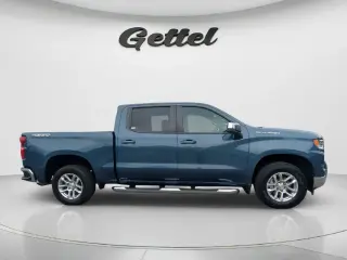 Chevrolet Silverado 1500 2024 4x4 LT 4dr Crew Cab 5.8 ft. SB w/1LT
