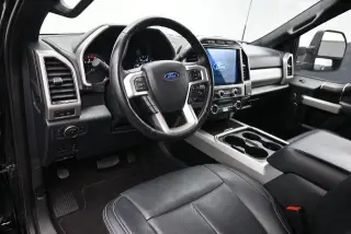 Ford F-350 Super Duty 2022 4x4 Lariat 4puertas Cabina Dual 6.8 pies de caja SRX Picap