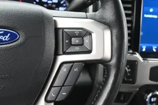 Ford F-350 Super Duty 2022 4x4 Lariat 4puertas Cabina Dual 6.8 pies de caja SRX Picap
