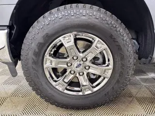 Ford F-150 2023 4x4 XLT 4dr SuperCrew 5.5 ft. SB