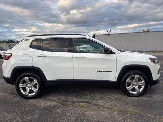 Jeep Compass 2023 4x4 Latitude 4dr SUV