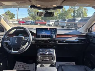 Lincoln Nautilus 2023 AWD Reserve 4 puertas SUV