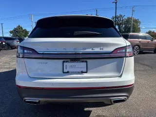 Lincoln Nautilus 2023 AWD Reserve 4 puertas SUV
