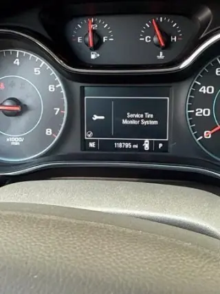 Chevrolet Cruze 2017 LT Auto 4dr Sedán