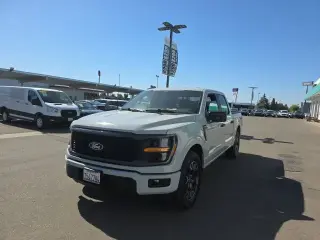 Ford F-150 2024 4x2 STX 4dr SuperCrew 5.5 ft. SB