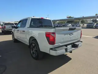 Ford F-150 2024 4x2 STX 4dr SuperCrew 5.5 ft. SB